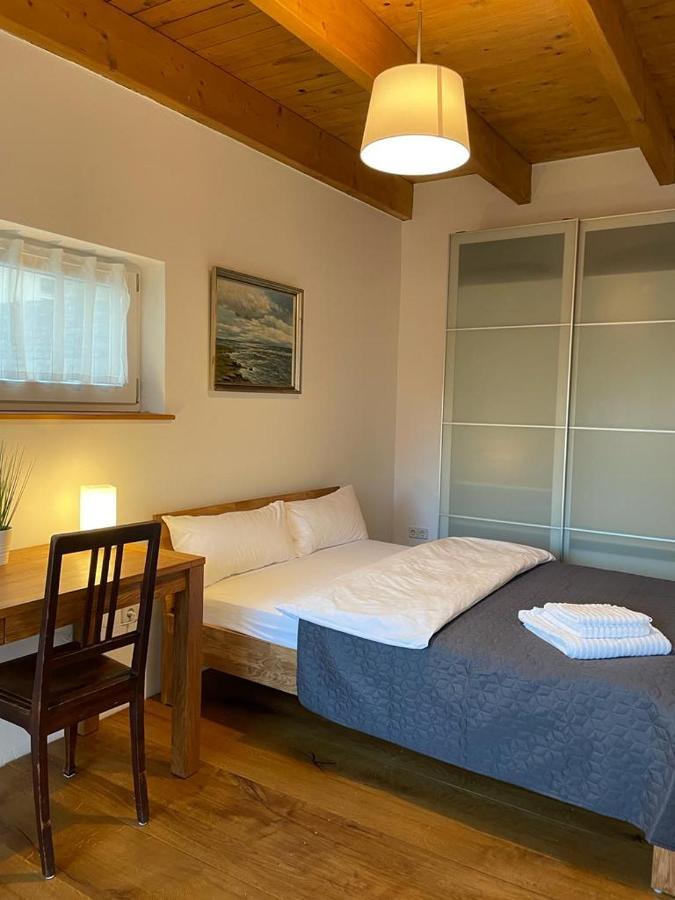 Ferienwohnung Im Stadtzentrum Von Bernau - Komfortable Wohnung Mit 2 Zimmern, Bad, Spuelmaschine, Waschmaschine, Komplette Kueche, Wlan, Terrasse, Ruhige Lage Bernau bei Berlin Exterior photo
