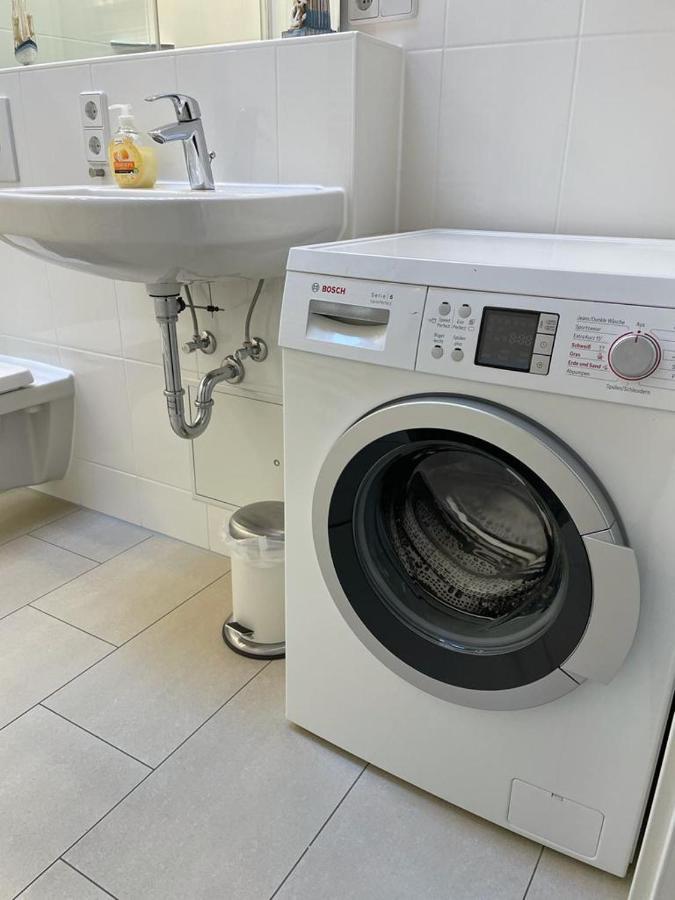 Ferienwohnung Im Stadtzentrum Von Bernau - Komfortable Wohnung Mit 2 Zimmern, Bad, Spuelmaschine, Waschmaschine, Komplette Kueche, Wlan, Terrasse, Ruhige Lage Bernau bei Berlin Exterior photo